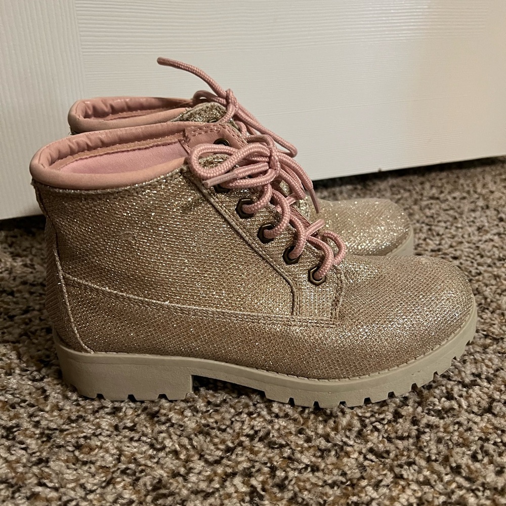 Pink Cliffs by White Mountain Boot Size 7